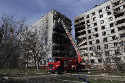 Ukraine: Russia hits apartments and dorm, killing civilians
